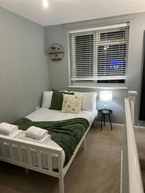 Modern & Cosy Studio Near Heathrow Great location